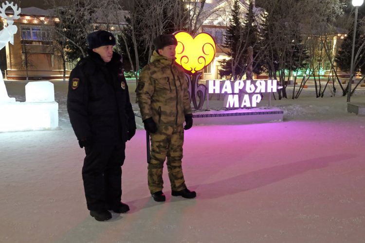 Росгвардия и полиция обеспечили безопасность празднования Нового 2021 года в Ненецком автономном округе
