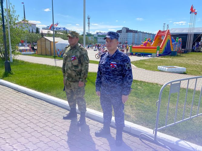 В Ненецком автономном округе Росгвардия и полиция обеспечили безопасность почти тысячи участников празднования Дня России