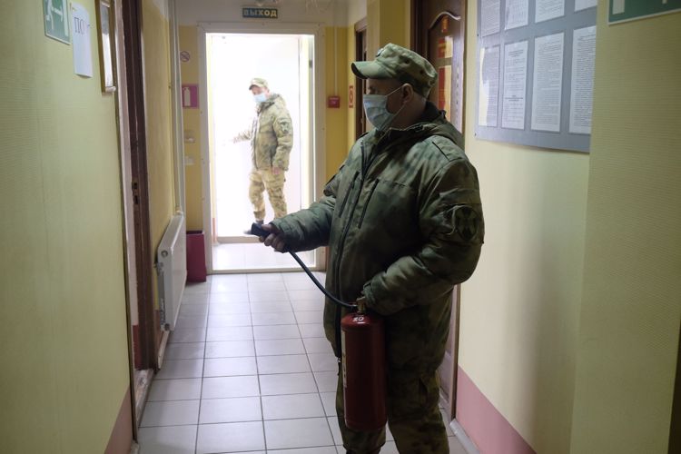 В Ненецком автономном округе Росгвардия и МЧС России провели пожарно-тактические учения