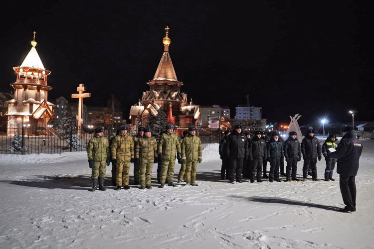 Росгвардия, полиция и частные охранники обеспечили безопасность празднования Рождества Христова в Нарьян-Маре 