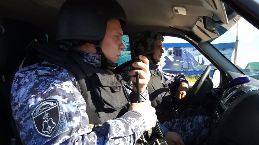 Перед Днём знаний Росгвардия проверила антитеррористическую защищённость школ Нарьян-Мара 