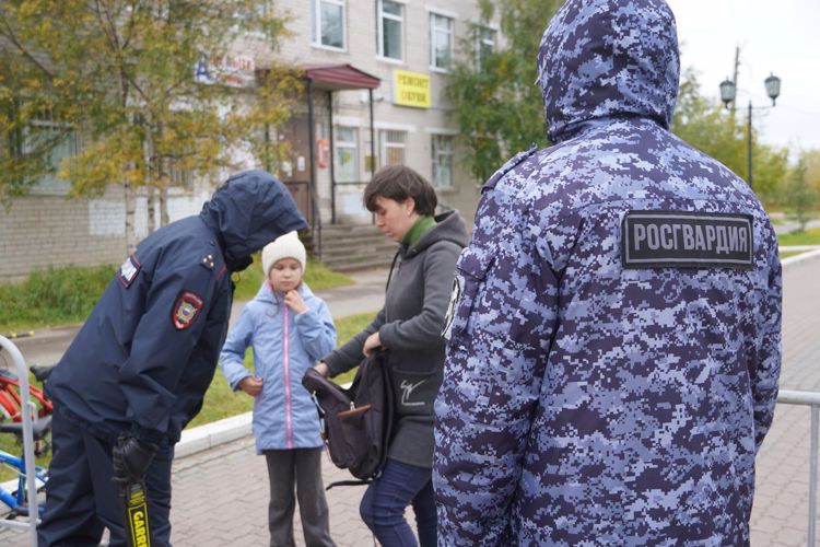 В Нарьян-Маре личный состав Росгвардии и МВД России обеспечил безопасность празднования Дня округа и Дня нефтяника
