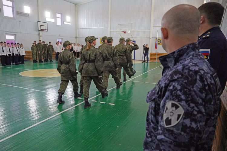 В Нарьян-Маре офицеры Росгвардии приняли участие в проведении регионального этапа военно-спортивных игр