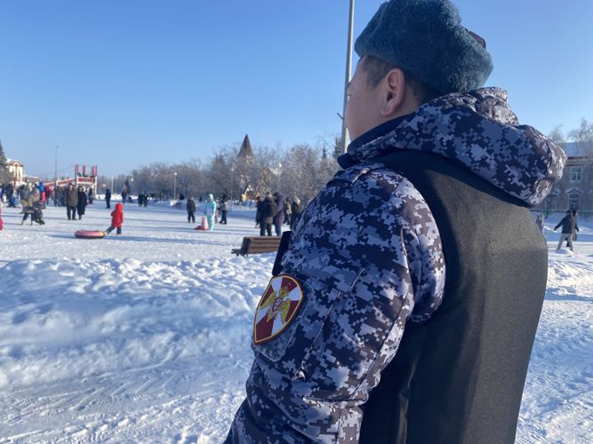 В Нарьян-Маре безопасность празднования Масленицы обеспечили росгвардейцы и полицейские
