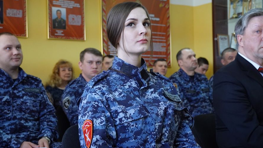 Росгвардейцев Ненецкого автономного округа наградили за отличие в службе