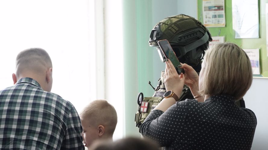 Более 100 жителей Ненецкого автономного округа посетили интерактивную выставку ко Дню Росгвардии