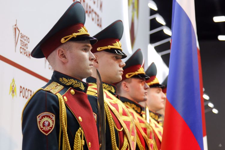 Выпускников Ненецкого автономного округа приглашают получить бесплатное высшее образование в институте Росгвардии
