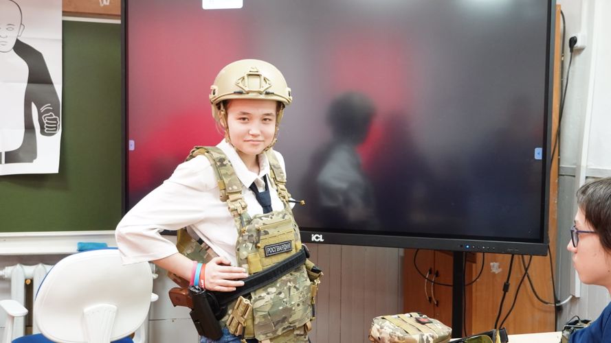 Школьникам Ненецкого автономного округа рассказали о службе в Росгвардии