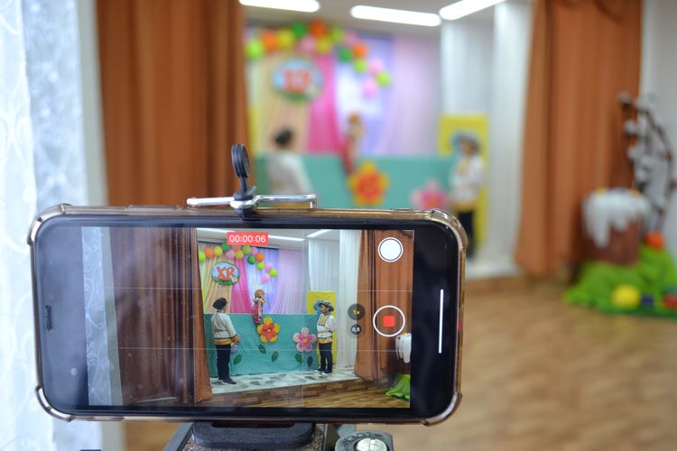 В Нарьян-Маре воспитанники подшефного Росгвардии детского дома выступили с праздничным концертом