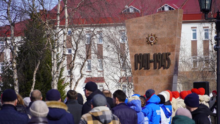 В Нарьян-Маре росгвардейцы приняли участие в торжественном открытии патриотических акций ко Дню Победы
