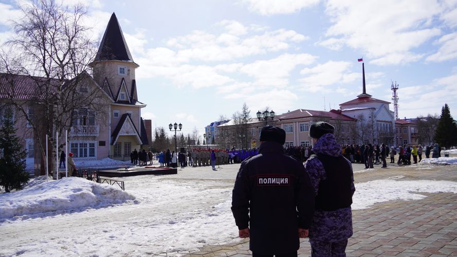 В Нарьян-Маре росгвардейцы приняли участие в торжественном открытии патриотических акций ко Дню Победы