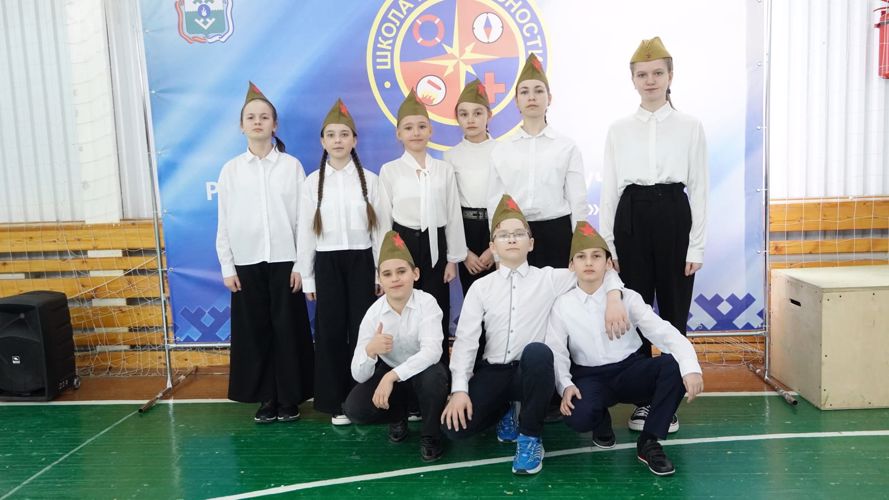 В Нарьян-Маре офицер Росгвардии возглавил жюри регионального конкурса строя и песни среди школьников
