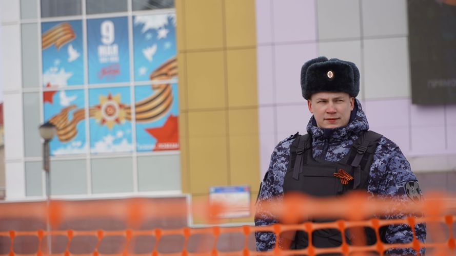В Нарьян-Маре Росгвардия и полиция обеспечили безопасность празднования Дня Победы