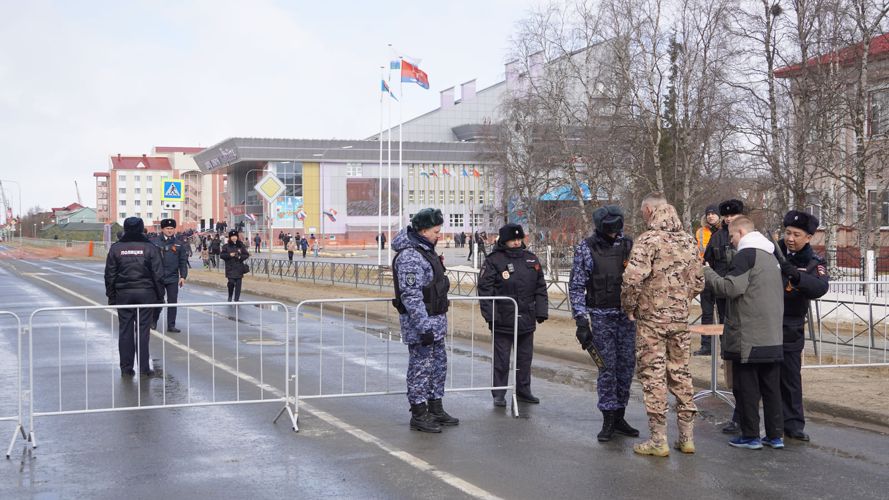 В Нарьян-Маре Росгвардия и полиция обеспечили безопасность празднования Дня Победы