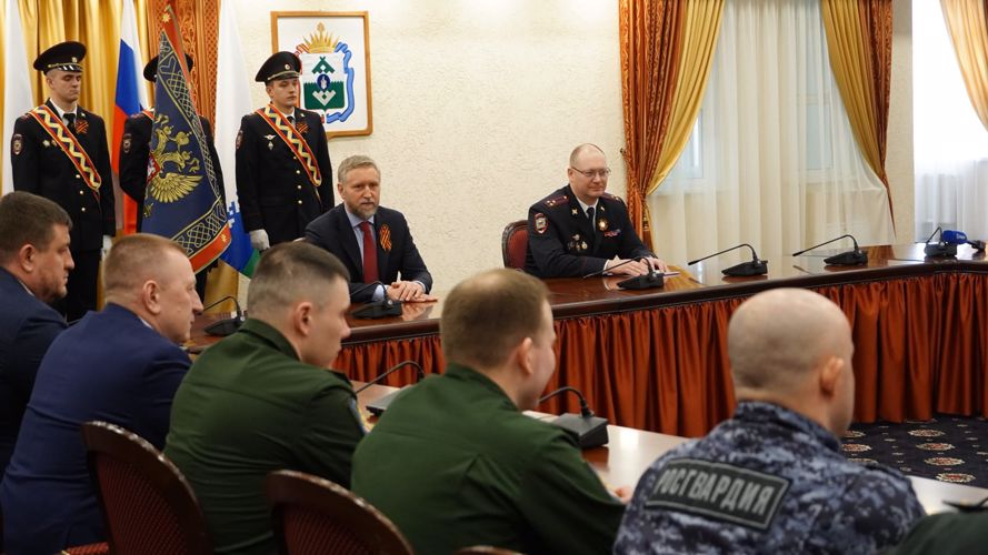 В Нарьян-Маре офицеров Росгвардии наградили за развитие динамовского движения