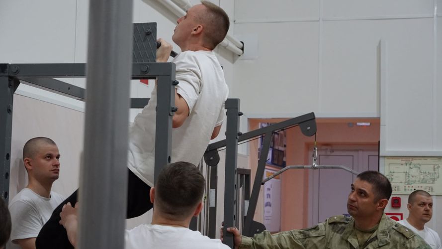 В Нарьян-Маре проверили профессиональное мастерство росгвардейцев