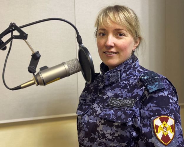 «Правовой ликбез»: Военнослужащая Росгвардии рассказала радиослушателям НАО о правилах охоты
