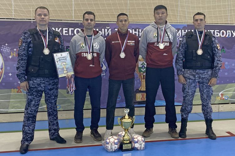 В Нарьян-Маре сборная Росгвардии выиграла серебряный кубок окружных соревнований «Динамо» по футболу