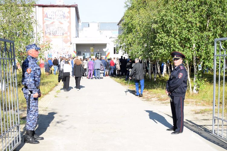 В Ненецком автономном округе Росгвардия и полиция обеспечили безопасность празднования Дня знаний