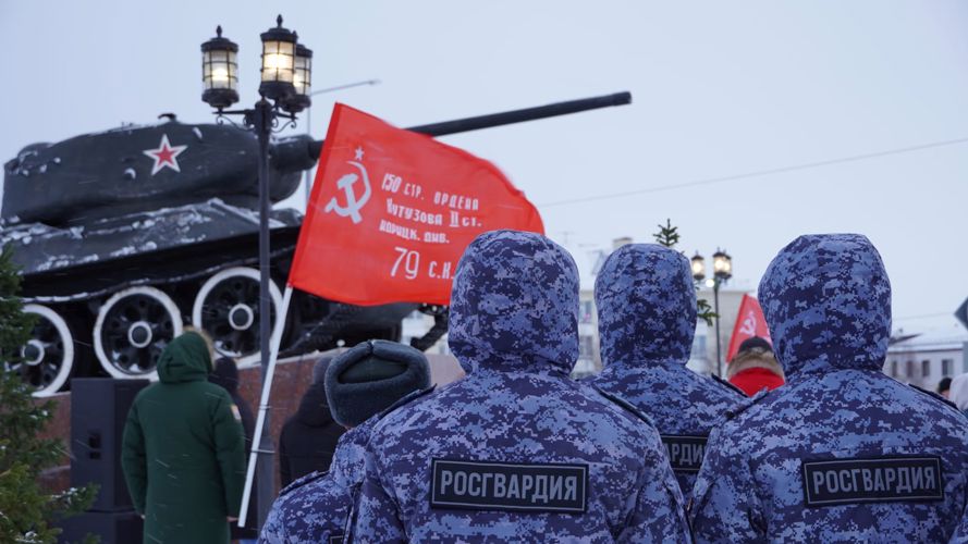 В Ненецком округе Росгвардия приняла участие в открытии сквера Победы