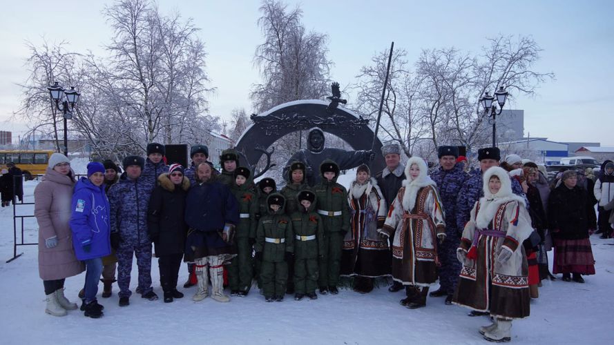 В Нарьян-Маре росгвардейцы почтили память бойцов оленно-транспортных батальонов
