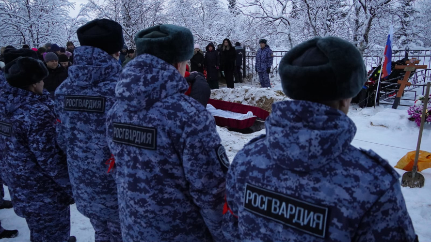 В Нарьян-Маре простились с военнослужащим Росгвардии Андреем Ануфриевым