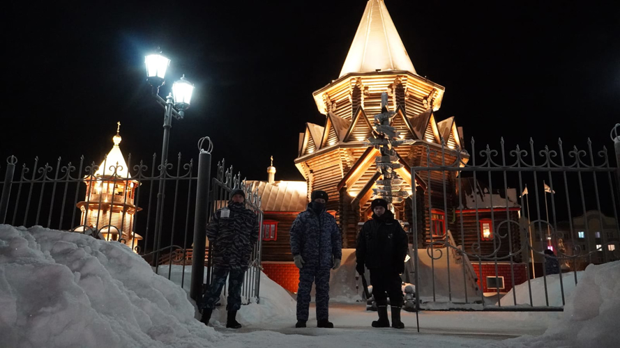 Празднование Рождества Христова в Нарьян-Маре охраняли Росгвардия и полиция