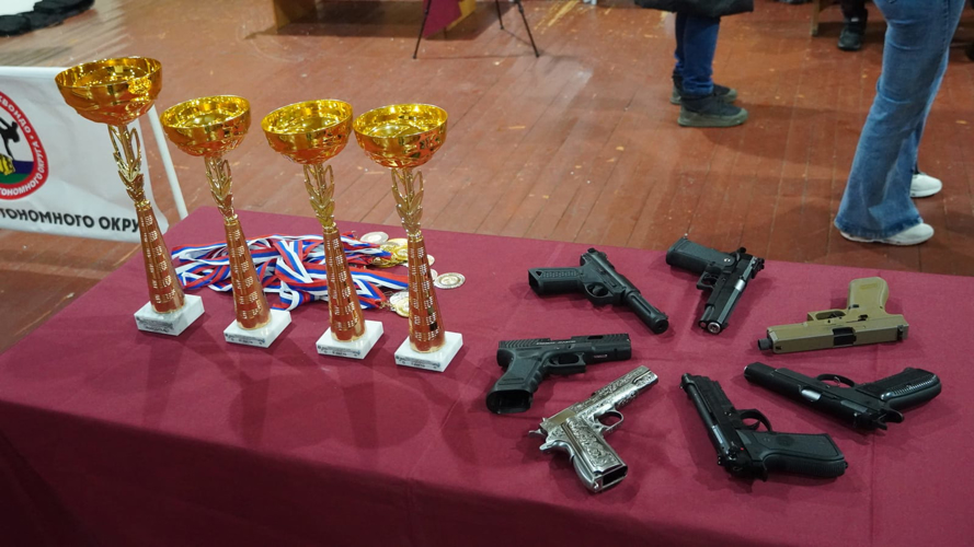 Росгвардейцы выиграли серебряные медали на первом в НАО турнире по практической стрельбе из пистолета