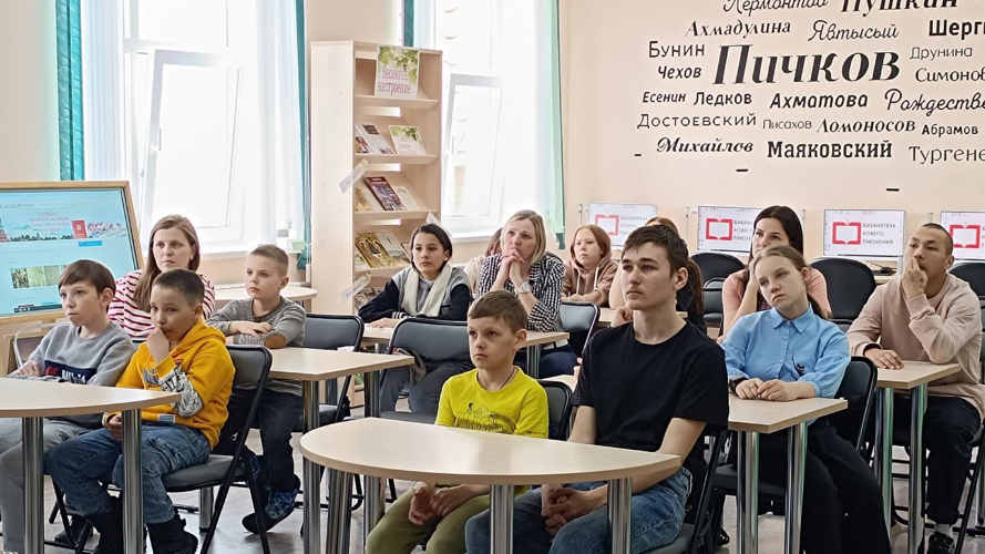 В Нарьян-Маре ветеран Росгвардии рассказал молодежи об участии в ликвидации последствий Чернобыльской катастрофы