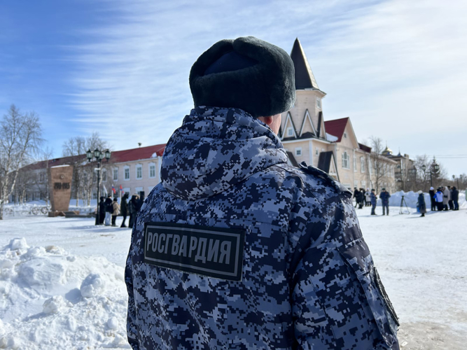 В НАО Росгвардия и полиция обеспечили безопасность старта военно-патриотических акций в честь Дня Победы