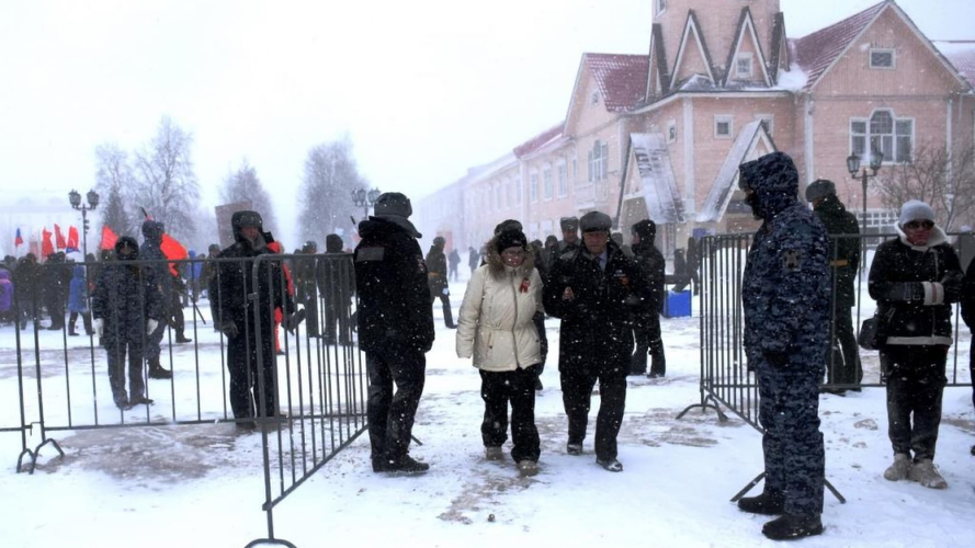 В НАО Росгвардия и полиция обеспечили безопасность более 1200 участников празднования Дня Победы