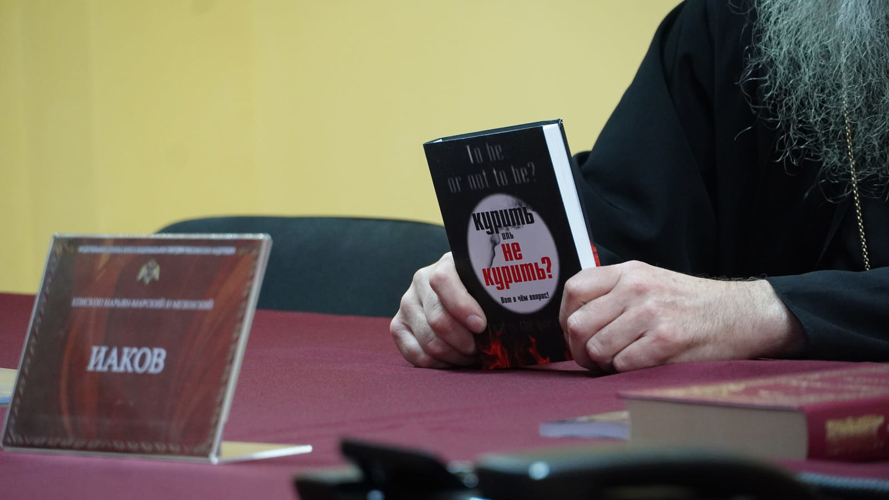 Епископ Нарьян-Марский и Мезенский провел встречу с военнослужащими и сотрудниками Росгвардии