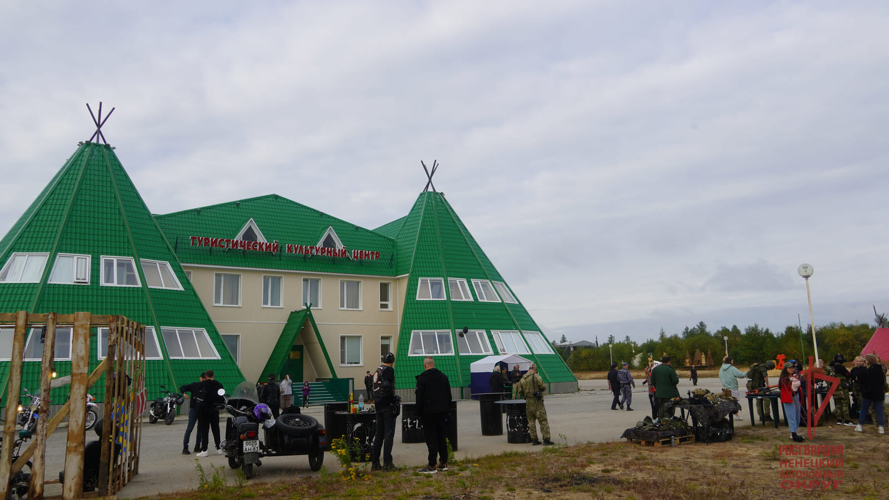 В Ненецком автономном округе Росгвардия наладила диалог с творческой молодежью на фестивале «Неформат83»