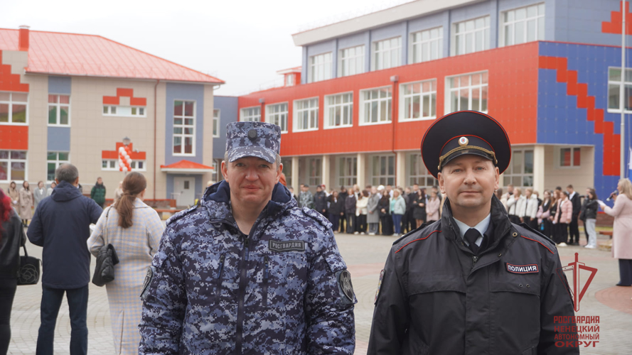 В НАО росгвардейцы обеспечили безопасность почти пяти тысяч участников празднования Дня знаний