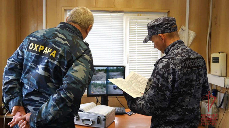 Росгвардия напоминает: Частным охранникам НАО необходимо вовремя переоформлять удостоверения