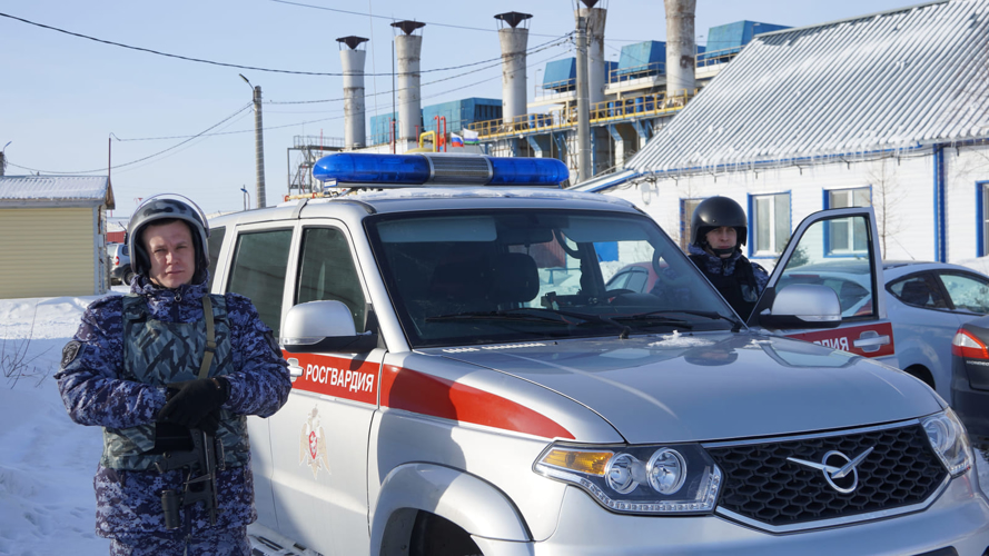 Конфликты в развлекательных заведениях и побои – на какие сообщения выезжали автопатрули Росгвардии в НАО