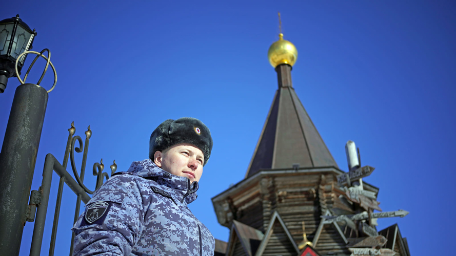 В НАО Росгвардия и полиция обеспечили безопасности почти 400 участников празднования Вербного воскресенья