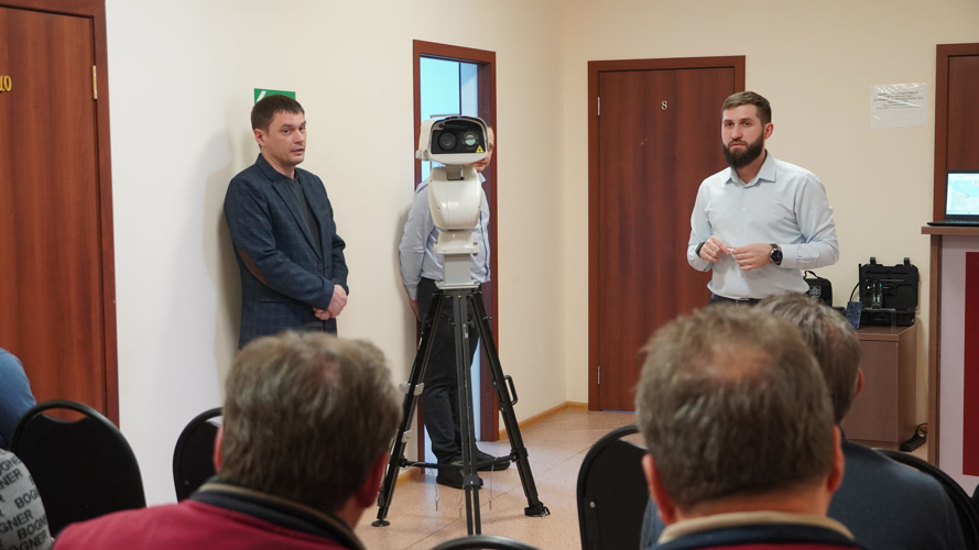 В Нарьян-Маре росгвардейцы стали участниками выставки передовых технологий противодействия БПЛА