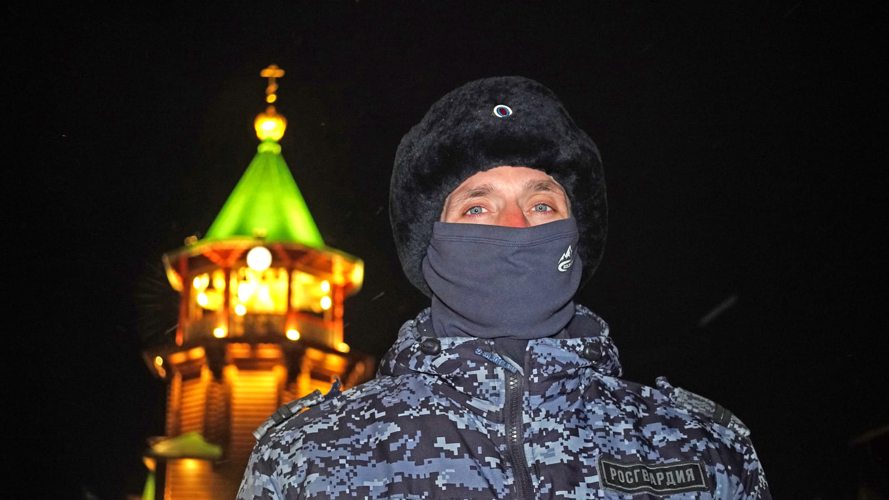Росгвардия и полиция обеспечили безопасность более 800 участников праздничных мероприятий в НАО