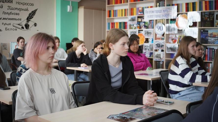 В Нарьян-Маре при поддержке Росгвардии провели интерактивное занятие для студентов