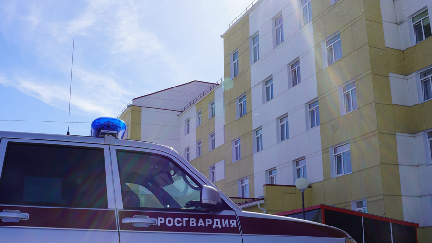 В НАО росгвардейцы стали участниками антитеррористической тренировки на объекте здравоохранения