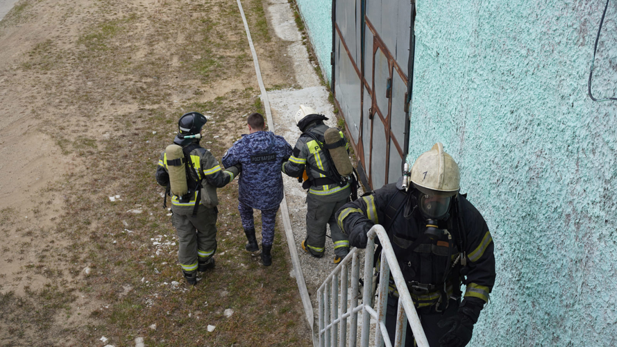 «Действовали слаженно и чётко» – В НАО провели противопожарную тренировку Росгвардии и МЧС России