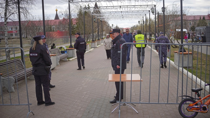 В Ненецком автономном округе Росгвардия и полиция обеспечили безопасность более 2600 участников детских праздников