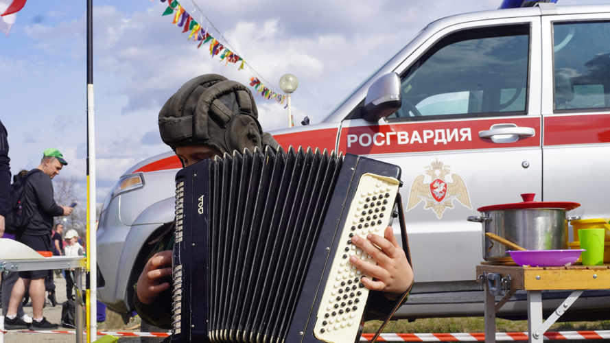 В Ненецком автономном округе росгвардейцы стали участниками гастрономического фестиваля «Битва мангалов»
