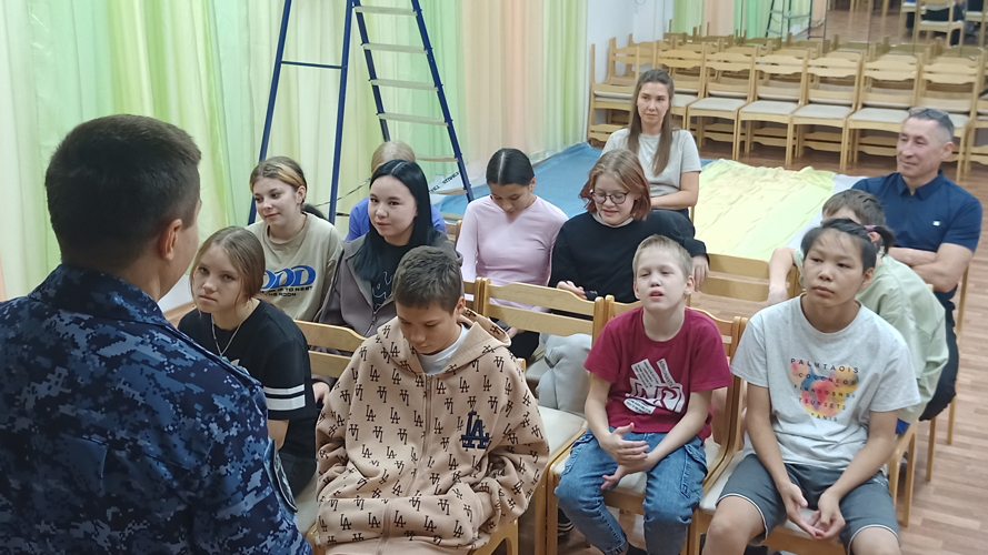 Школьникам НАО рассказали о службе в Росгвардии, здоровом образе жизни и кибербезопасности