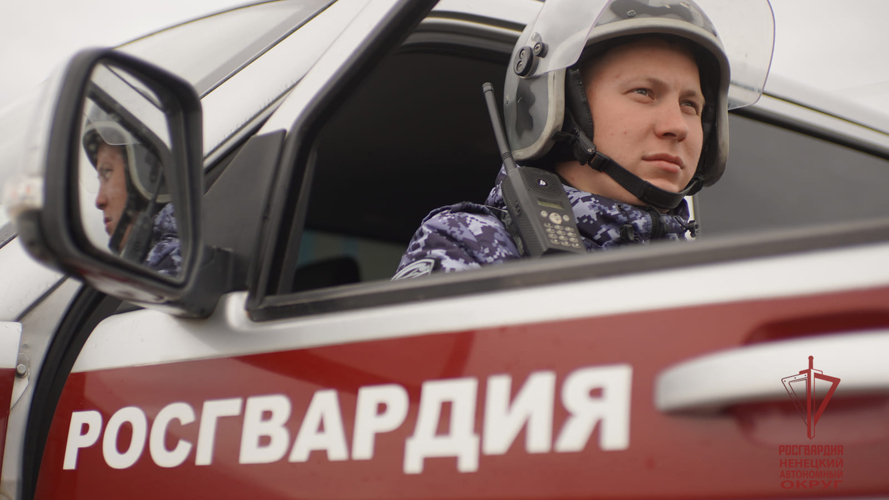 В Нарьян-Маре росгвардейцы оказали первую помощь посетителю развлекательного заведения