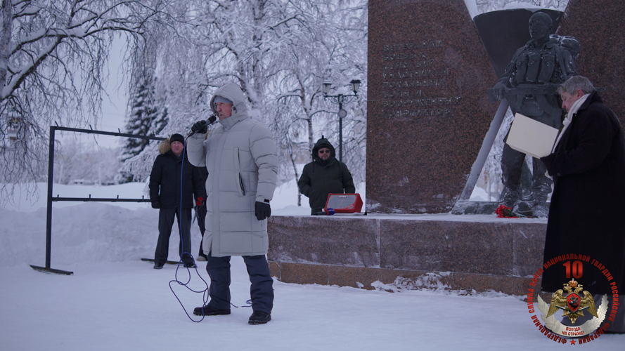 В Нарьян-Маре Росгвардия и полиция обеспечили безопасность более 80 участников патриотического митинга
