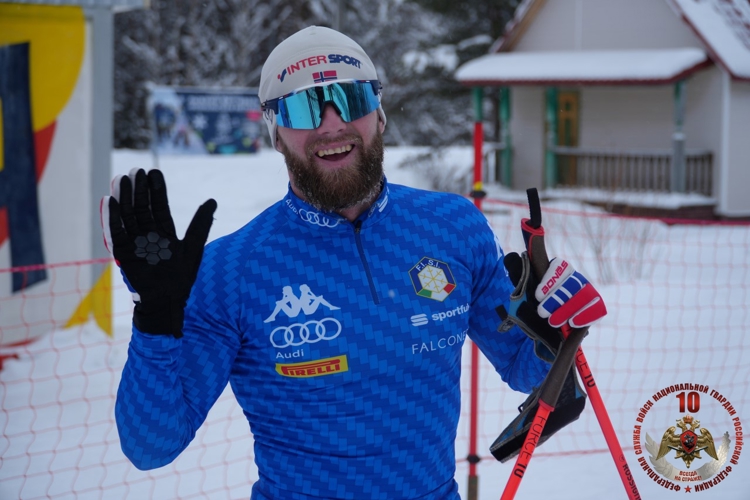 Сборная из НАО приняла участие чемпионатах Северо-Западного округа Росгвардии, посвящённых 10-летию ведомства