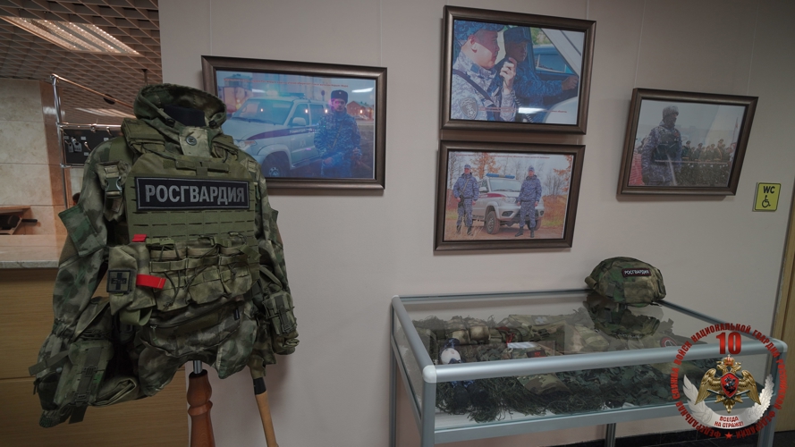 В Нарьян-Маре первый день выставки в честь 10-летия Росгвардии собрал почти 1000 человек