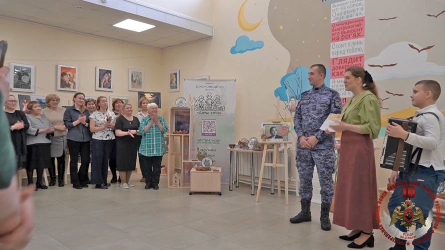 В Нарьян-Маре при поддержке Росгвардии и Росмолодёжь.Гранты открыли художественную выставку
